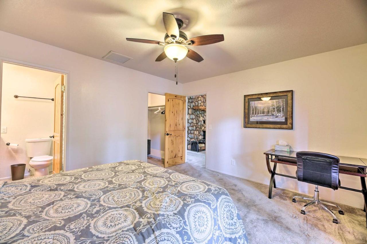 Lush Pinetop Retreat With Large Deck And Wooded Yard! 외부 사진